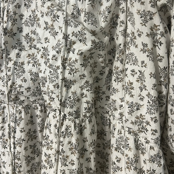 Dress - Picture 2 of 5